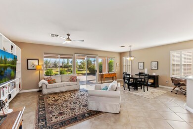 006_Living Room