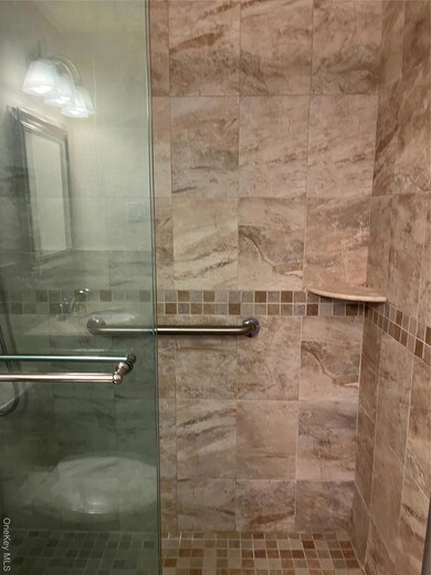 The Bay Club unit 6D, Bayside, NY 11360 - photo 4