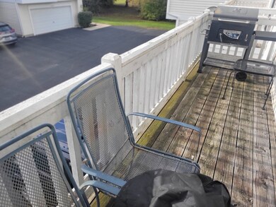 4605 Sawgrass Blvd unit 1202, Wadsworth, IL 60083 - photo 2