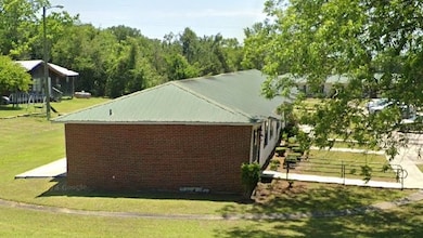 Lakepoint Apartments, Louisville, AL 36048 - photo 2