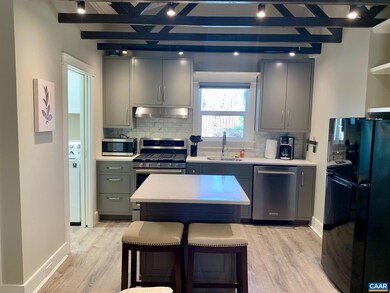 652 Ivy Hill Ln, Charlottesville, VA 22903 - photo 4