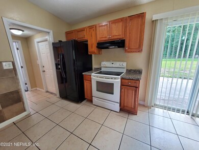 2815 Brackridge Blvd E, Jacksonville, FL 32216 - photo 5