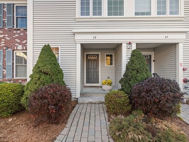 39 Blossom Ct, Westborough, MA 01581 - photo 3