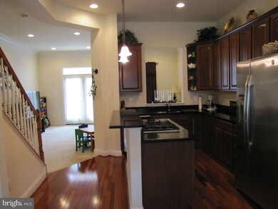 517 Cedar Spring St, Gaithersburg, MD 20877 - photo 5