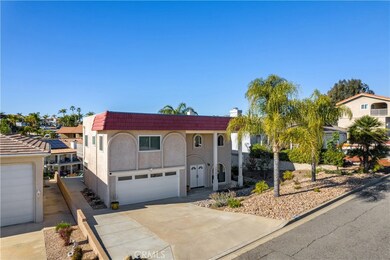 30301 Early Round Dr, Canyon Lake, CA 92587 - photo 2