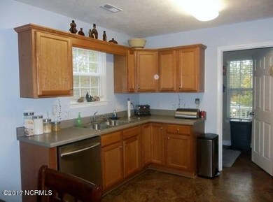 Kitchen 1