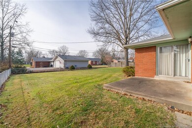 3307 Ridgewood Dr, New Albany, IN 47150 - photo 3