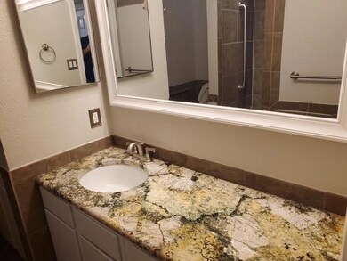 640 Bellaire Dr unit C, Hurst, TX 76053 - photo 7