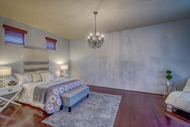 3380 S Lakeside Vew Dr__019