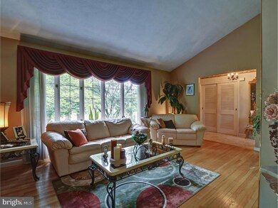 205 Cadwalader Dr, Trenton, NJ 08618 - photo 3