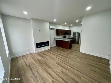 44 N Manning Blvd, Albany, NY 12206 - photo 4