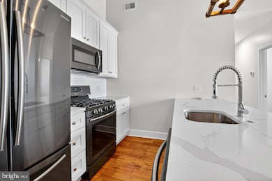 1420 E Susquehanna Ave unit H, Philadelphia, PA 19125 - photo 4