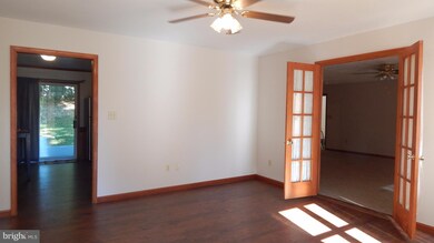 11216 Ascot Cir, Fredericksburg, VA 22407 - photo 5