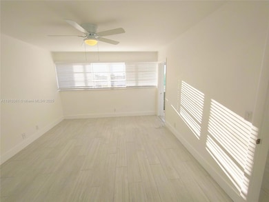 215 SE 3rd Ave unit 307C, Hallandale Beach, FL 33009 - photo 5