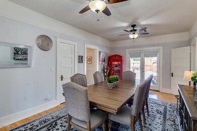 Dining room 1