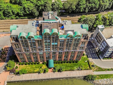 Scrimshaw House unit 11A, Yonkers, NY 10701 - photo 2