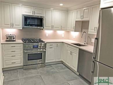 23 W Gordon St unit GARDEN, Savannah, GA 31401 - photo 4