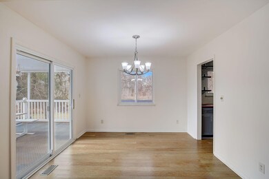 10-web-or-mls-Toma Rd-010
