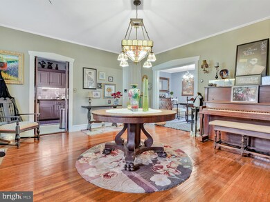 140 E Main St, Brownstown, PA 17508 - photo 7