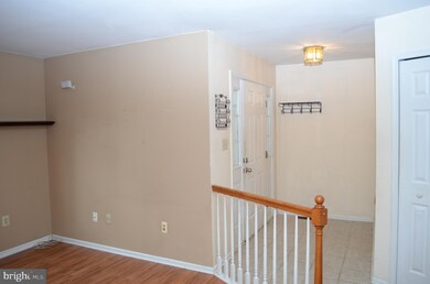 760 Doe Ct, Royersford, PA 19468 - photo 4
