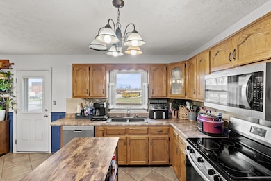 362 Peachtree Dr, Berea, KY 40403 - photo 7