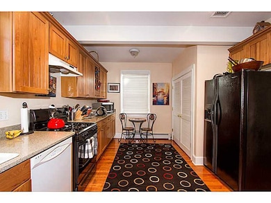 121 Governor St unit 1, Providence, RI 02906 - photo 7