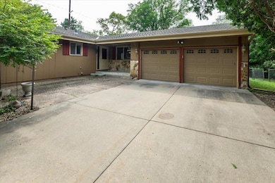 5586 Nantucket Place, Minnetonka, MN 55345 - photo 3