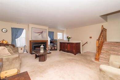 1525 Washington Ct, Mays Landing, NJ 08330 - photo 2