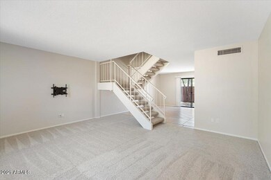 03-Living Room