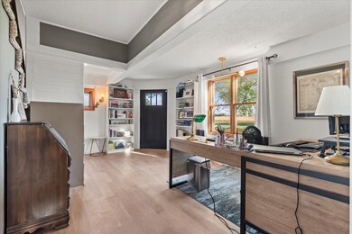 803 E Nishna Rd, Shenandoah, IA 51601 - photo 5