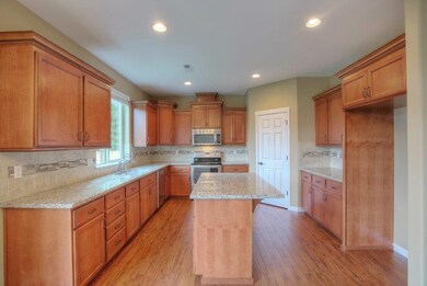 1609 Riddell Ave NE, Orting, WA 98360 - photo 2