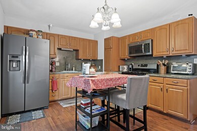 668 Sacramento Dr, Mantua, NJ 08051 - photo 5