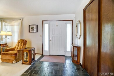 2314 Meadow Ln, Lima, OH 45806 - photo 6