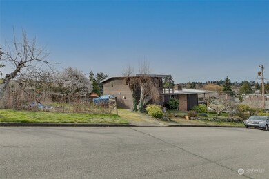 803 7th Ave S, Edmonds, WA 98020 - photo 4