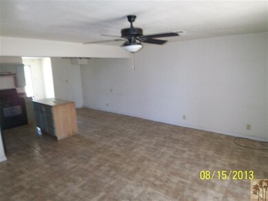 1158 N Broadway, Blythe, CA 92225 - photo 3