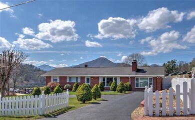 38 Gilbert Rd, Leicester, NC 28748 - photo 2