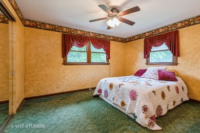 4630 Flossmoor Rd, Country Club Hills, IL 60478 - photo 6