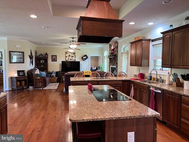 5266 Virginia Line Rd, Berkeley Springs, WV 25411 - photo 7