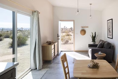 4039 Greasewood Ln, Yucca Valley, CA 92284 - photo 6