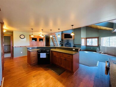 2463 Eagle-Lambert Rd, Chewelah, WA 99109 - photo 5