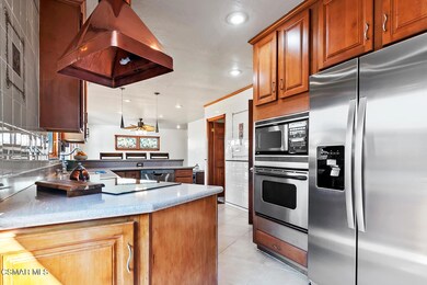 581 Rancho Dr Ventura CA 93003-large-015