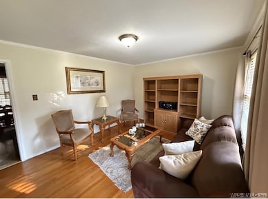 101 Martin Cir, Roanoke Rapids, NC 27870 - photo 3