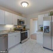 2909 Williamsburg Ct, Woodbridge, VA 22191 - photo 3