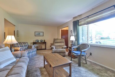 1612 Clemson Cir, Cincinnati, OH 45255 - photo 6