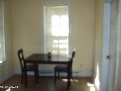 Dining area first floor