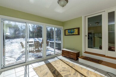 67 Stearns Rd, Amherst, NH 03031 - photo 3