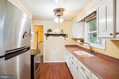 104 Touhey Dr, Stevensville, MD 21666 - photo 2