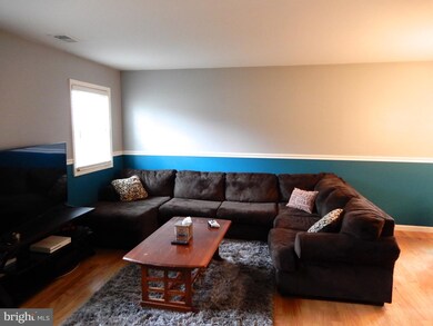 140 E Hanover St, Newtown, PA 18940 - photo 5