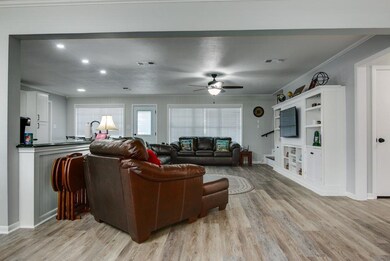 1600 W 40th St, Texarkana, TX 75503 - photo 4