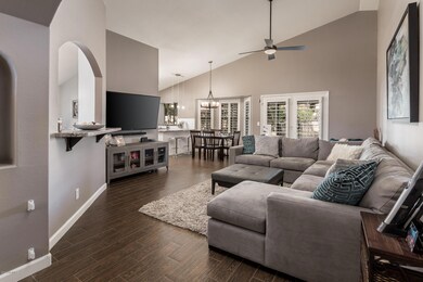 5132 E Grandview Rd - MLS-10